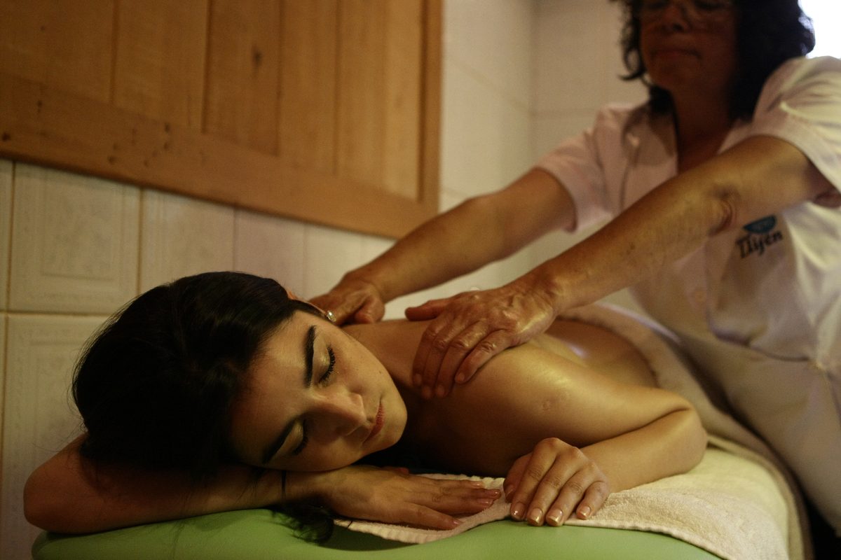 Masaje Descontracturante