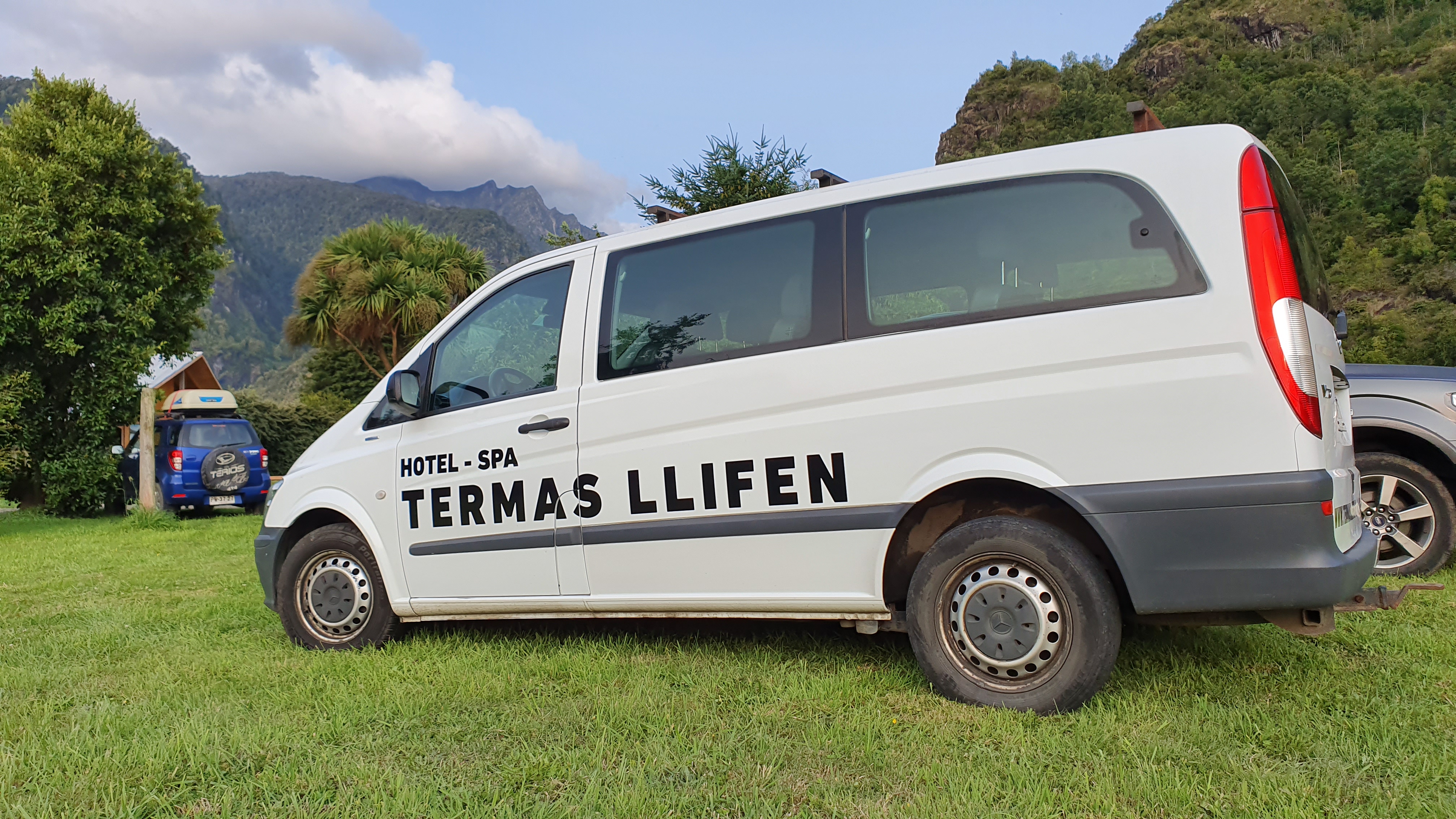 Van Hotel Spa Termas Llifen